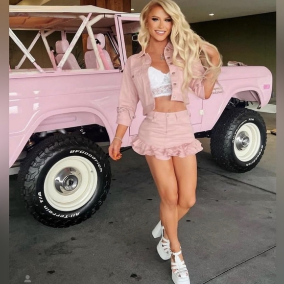 COPY - GAP* Loveshackfancy blush pink double ruffle mini two front pockets size… - Picture 2 of 9